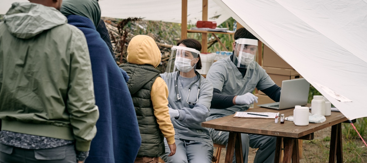 Featured image for “The Expanding Role of Medical Contractors in Conflict Zones”