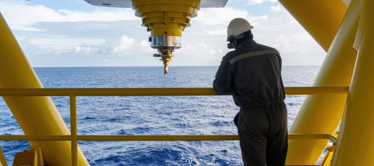 Featured image for “Injuries During Offshore Transfers: Risks of Moving Between Vessels and Platforms”